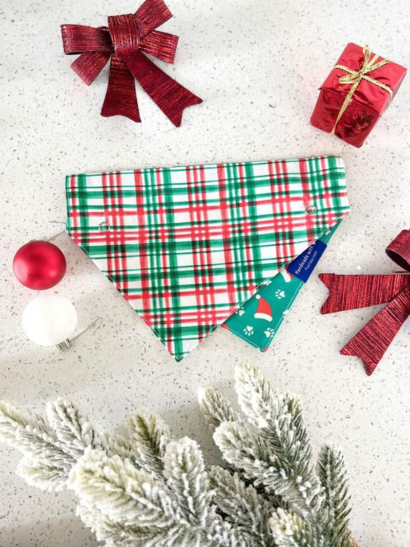 "Santa Paws" Reversible Dog Collar Bandana - Perfect for Every Occasion!